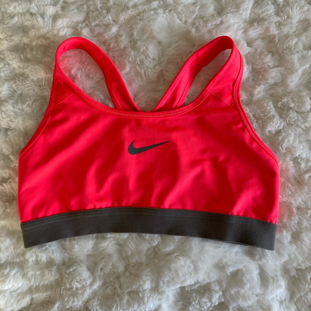 Nike sports bra